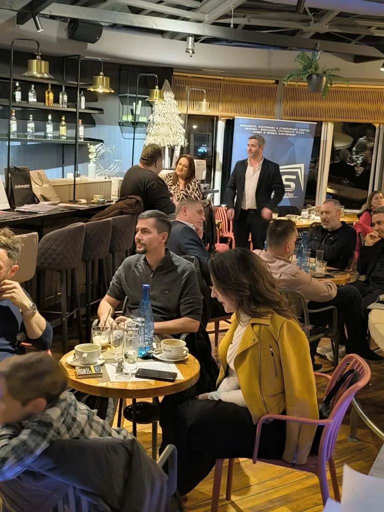 Συγκέντρωση με μηνύματα για τον κλάδο: Η κοπή πίτας των μεταλλοβιοτεχνών Αχαΐας στην Πάτρα ΦΩΤΟ