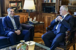 Η συνάντηση Τσίπρα – Τασούλα και η αναφορά στην «Ιθάκη»