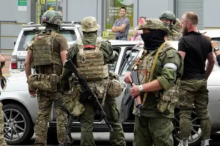 Πρώην μισθοφόροι και στρατολόγοι της Wagner χρησιμοποιούνται από τη Μόσχα ως σαμποτέρ στην Ευρώπη