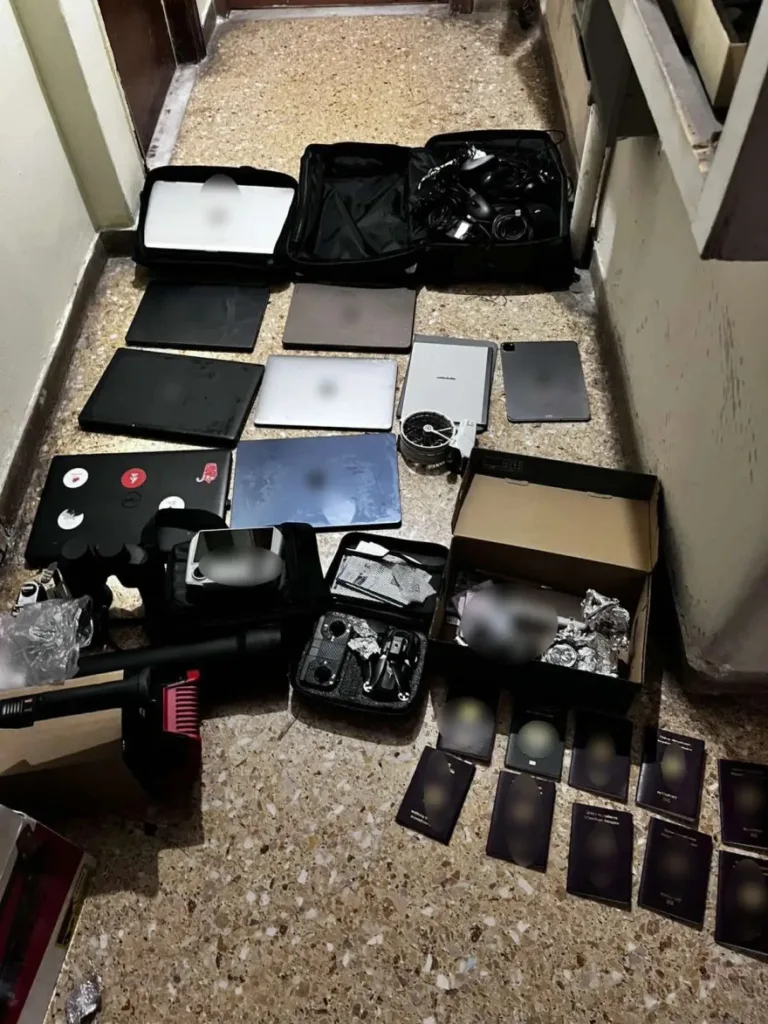 Κύκλωμα κλοπών και παράνομης διακίνησης φαρμάκων εξαρθρώθηκε στην Αθήνα – Χιλιάδες χάπια και έγγραφα στα ευρήματα