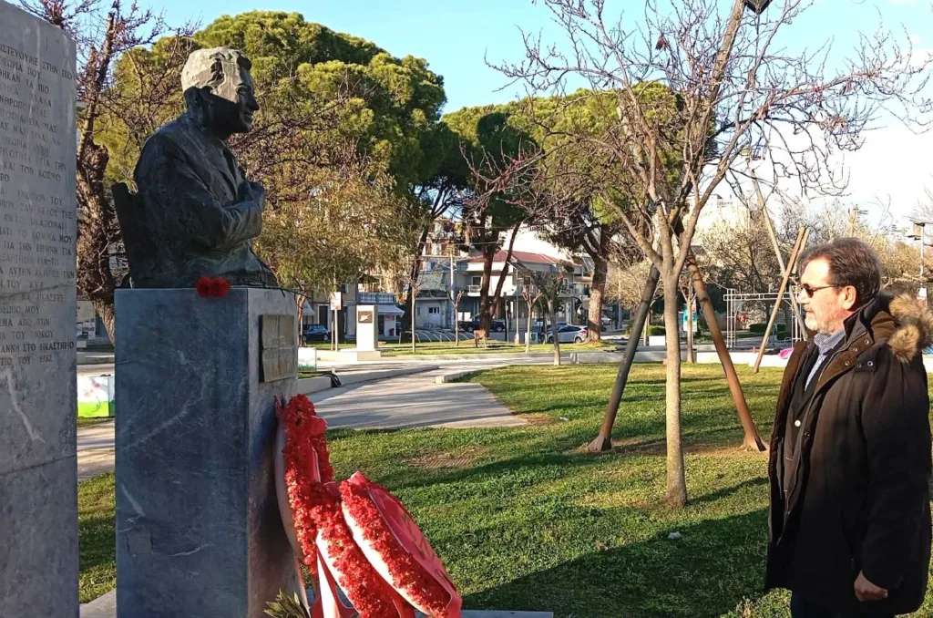 Αμαλιάδα: Με γαρύφαλλα, βιβλίο και φωταγώγηση του σπιτιού του ολοκληρώθηκαν οι εκδηλώσεις για τον Νίκο Μπελογιάννη ΦΩΤΟ