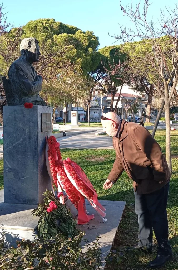 Αμαλιάδα: Με γαρύφαλλα, βιβλίο και φωταγώγηση του σπιτιού του ολοκληρώθηκαν οι εκδηλώσεις για τον Νίκο Μπελογιάννη ΦΩΤΟ