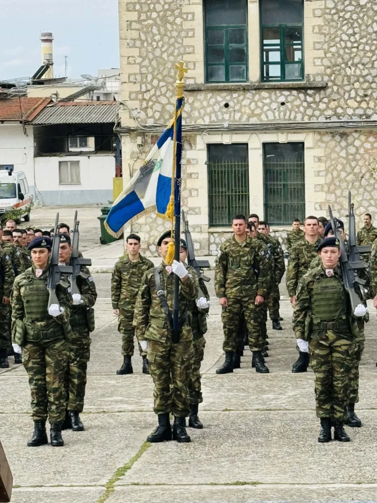 Πάτρα: Συγκινητική ορκωμοσία στο ΚΕΤΧ μετά από 15 χρόνια ΦΩΤΟ