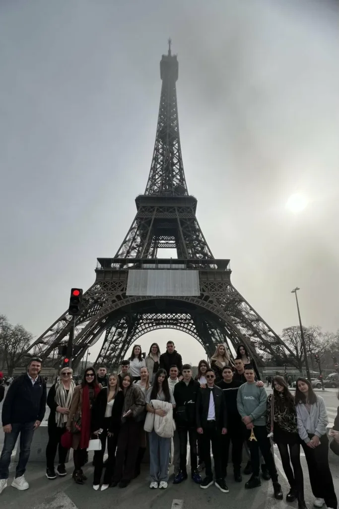 Στο διεθνές συνέδριο ELEMASYN στο Παρίσι μαθητές του Λυκείου Διακοπτού