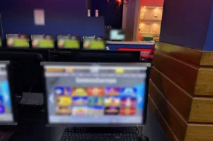 Το κόλπο των 16 εκατ. ευρώ: Πώς η “ομοσπονδία” του παράνομου τζόγου μηδένιζε τις πιθανότητες των παικτών, 38 συλλήψεις ΦΩΤΟ