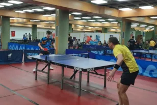 Πανδαισία πινγκ – πονγκ στο «Τόφαλος»