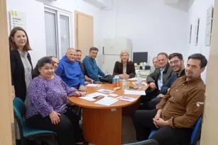 Συνάντηση της Γεωργίας Ντάτσικα για την προετοιμασία και οργάνωση των παιδικών κατασκηνώσεων Αχαΐας