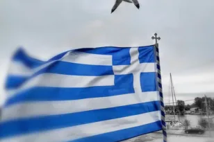 Καιρός: Επίμονο κύμα βροχών και πτώση θερμοκρασίας – Η πρόγνωση για την 25η Μαρτίου