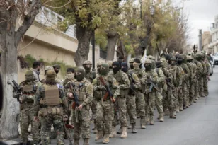 Το Reuters αποκαλύπτει ότι οι ΗΠΑ ζητούν από τη Δαμασκό να στείλει στρατό στον Λίβανο για να βοηθήσει στον αφοπλισμό της Χεζμπολάχ
