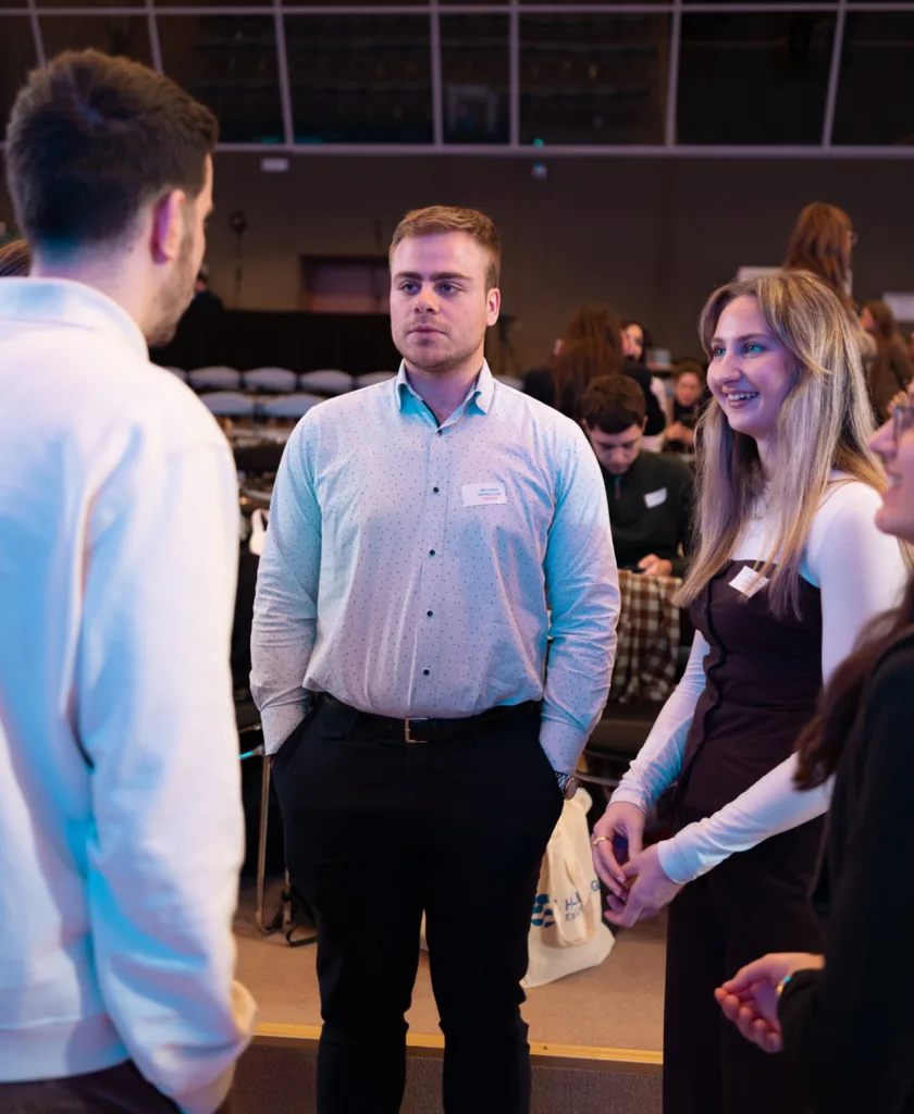 H HELLENiQ ENERGY δημιουργεί τη νέα γενιά στελεχών της Ενέργειας