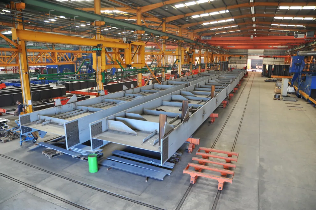 Από τη Σύλληψη έως την Ολοκλήρωση: Ο Στρατηγικός Ρόλος των Κατασκευαστών Μεταλλικών Γεφυρών