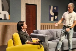 Τελευταίες παραστάσεις για την παραγωγή «Να είμαστε και Κάπου άνθρωποι»