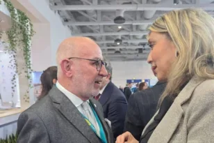 Ο Π. Σακελλαρόπουλος συναντήθηκε με την Υφυπουργό Τουρισμού Αν. Καραμανλή