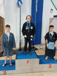 71 μετάλλια για τη ΝΕΠ στο Εαρινό Κύπελλο κολύμβησης