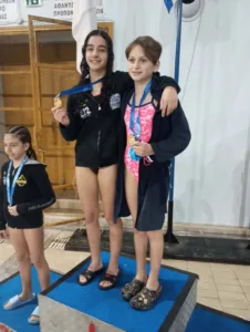 71 μετάλλια για τη ΝΕΠ στο Εαρινό Κύπελλο κολύμβησης