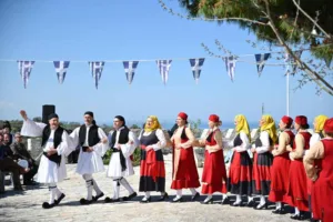 Γιορτάστηκε στο Σαραβάλι η επέτειος της μάχης του Σαραβαλίου το 1822 Γιορτάστηκε στο Σαραβάλι η επέτειος της μάχης του Σαραβαλίου το 1822