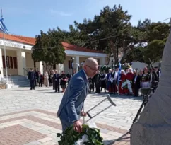 «Και με ενάμισι πόδι οφείλεις να αποτίσεις φόρο τιμής στην 25η Μαρτίου» συγκλονίζει ο Δήμαρχος που δίνει μάχη με τον καρκίνο