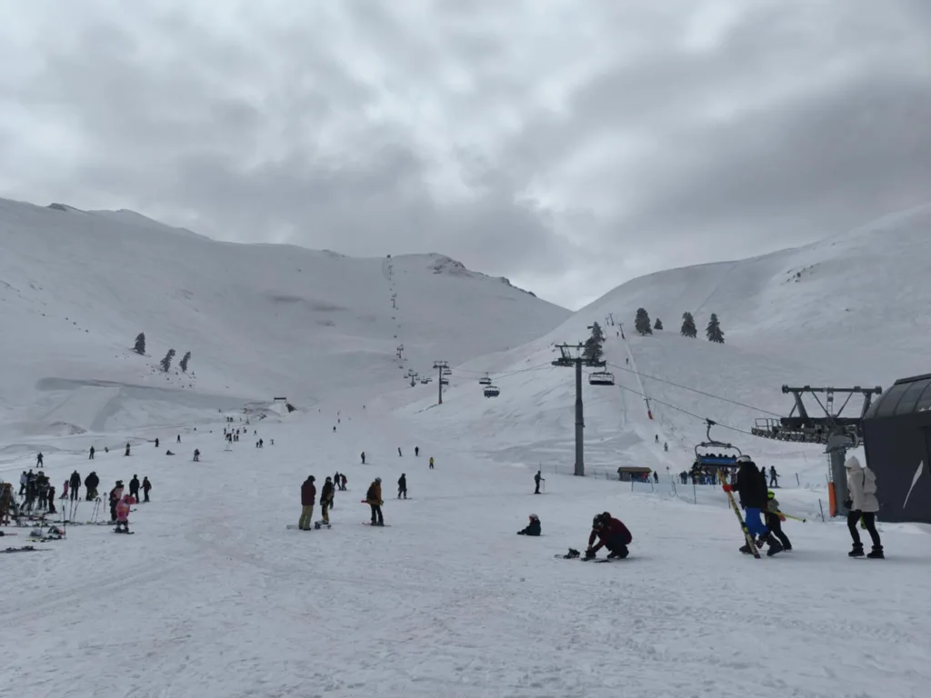 Χιονοδρομικό Κέντρο Καλαβρύτων: Τα χιόνια έφεραν αύξηση επισκεψιμοτητας ΦΩΤΟ Χιονοδρομικό Κέντρο Καλαβρύτων: Τα χιόνια έφεραν αύξηση επισκεψιμοτητας ΦΩΤΟ