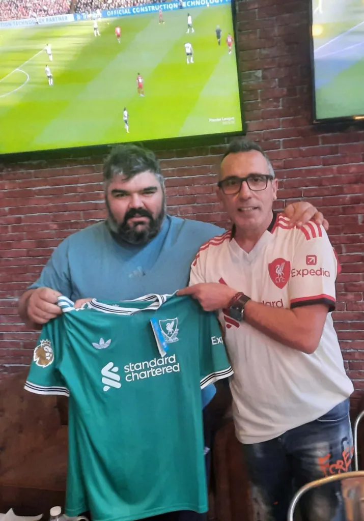 Εκοψαν την πίτα τους οι Πατρινοί φίλοι της Λίβερπουλ