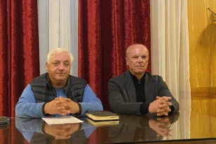 Αιγιάλεια: Πρώτος εγκεκριμένος προϋπολογισμός στη χώρα και μείωση τελών 1,9 εκατ. ευρώ