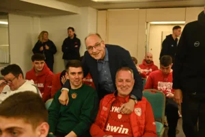 Ο Βαγγέλης Λιόλιος στα πάτρια εδάφη για το Rising Stars - Φωτογραφίες