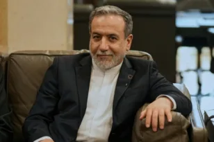 Αραγτσί: «Δεν αλλάζει η στάση της Τεχεράνης για τα πυρηνικά»