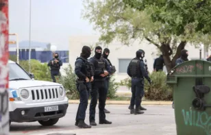 Εκτεταμένη επιχείρηση της ΕΛΑΣ σε καταυλισμούς και περιοχές της Ηλείας - 14 συλλήψεις και δεκάδες έλεγχοι