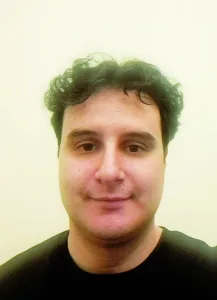 Εξουθενωμένοι οι στρατιώτες της πρώτης γραμμής στο ΕΣΥ: Υπερεργασία, άγχος, εξευτελιστικές αμοιβές