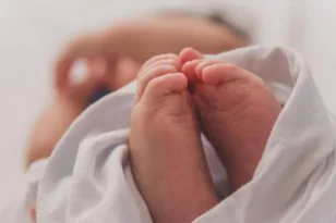 Ηλεία: Στα χέρια του εισαγγελέα η υπόθεση με το κακοποιημένο βρέφος