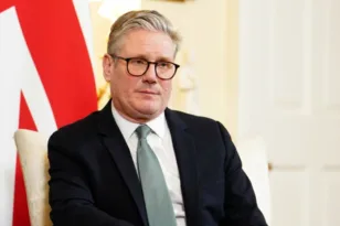 Εμπρησμός σε ασθενοφόρα εβραϊκής οργάνωσης στο Λονδίνο – Παρέμβαση Στάρμερ