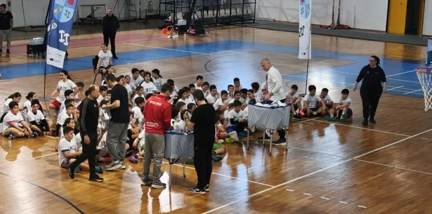 «Γαλανόλευκα Αστέρια» από την ΕΟΚ σε Πάτρα και Πύργο - Φωτογραφίες