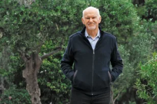 Σαφείς αιχμές Γ. Παπανδρέου για την Κυβέρνηση, στον δρόμο προς το Συνέδριο