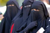 Έρχεται η απαγόρευση της μπούρκας στην Ελλάδα; Εξετάζεται το ενδεχόμενο από την κυβέρνηση