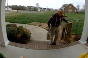 ΗΠΑ: Ένα βίντεο ήταν η αιτία να μαζευτούν 500.000 δολάρια για 78χρονο συνταξιούχο