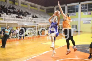 Η Ολυμπιάδα πήρε τη νίκη με τα Αραχωβίτικα Ακταίο, ΦΩΤΟ