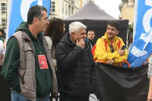 Patras Half Marathon: Τα εύσημα από τον εμβληματικό Σπύρο Ανδριόπουλο