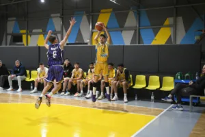 Σκέντζος για Αίολο Αγυιάς: «Εχουμε χτίσει χαρακτήρα νικητή»