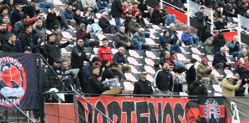 Μόνο οι υπογραφές απομένουν με Παπαδόπουλο, δεν εστάλη το e-mail
