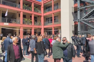 Εκλογές συνέδρων ΠΑΣΟΚ: Ο κερδισμένος Ανδρουλάκης, η εσωστρέφεια και η προσέλευση