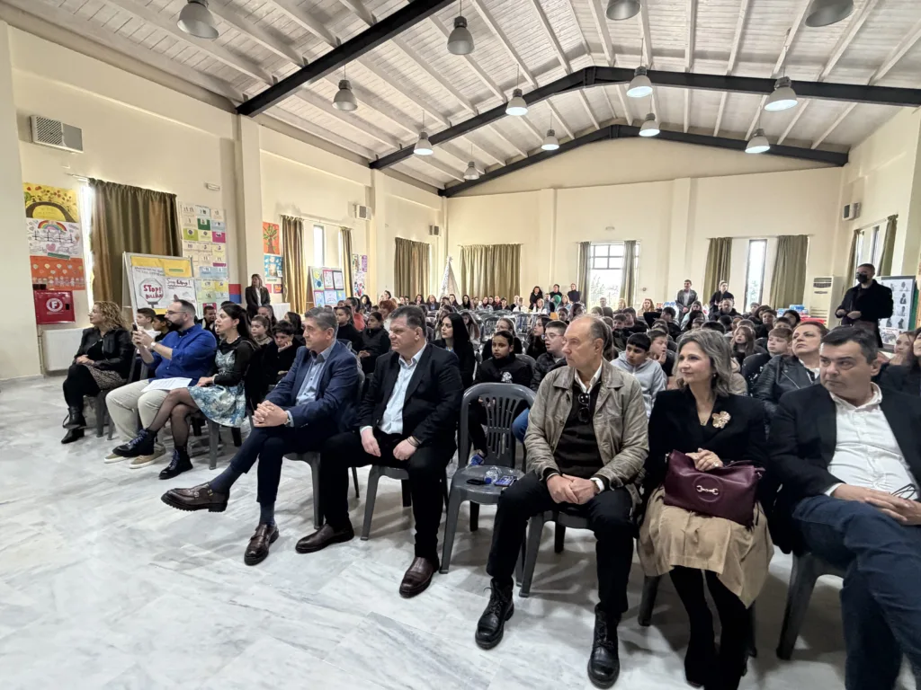 Δυτική Αχαΐα: Δράση από τα σχολεία κατά της σχολικής βίας - Το μήνυμα του Γρηγόρη Αλεξόπουλου Δυτική Αχαΐα: Δράση από τα σχολεία κατά της σχολικής βίας - Το μήνυμα του Γρηγόρη Αλεξόπουλου