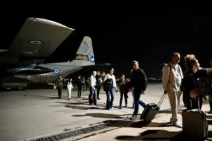 Επαναπατρισμός Ελλήνων: Δύο πτήσεις - σωτηρίας από Ομάν σήμερα