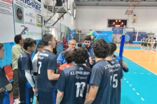 Οι έφηβοι του Ερμή νίκησαν, αλλά αποκλείστηκαν από τους «8» του Πανελλήνιου