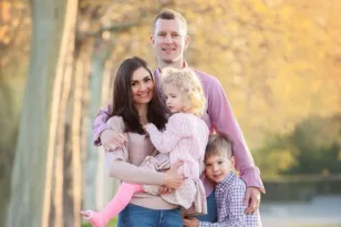 Δεν το χωράει ανθρώπινος νους: Μητέρα σκότωσε τα δύο παιδιά της και αυτοκτόνησε