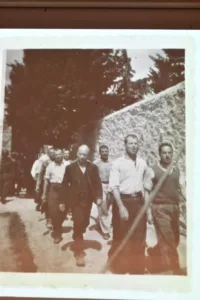 Το υπουργείο Πολιτισμού παρουσίασε τις φωτογραφίες-ντοκουμέντα της εκτέλεσης των 200 στην Καισαριανή