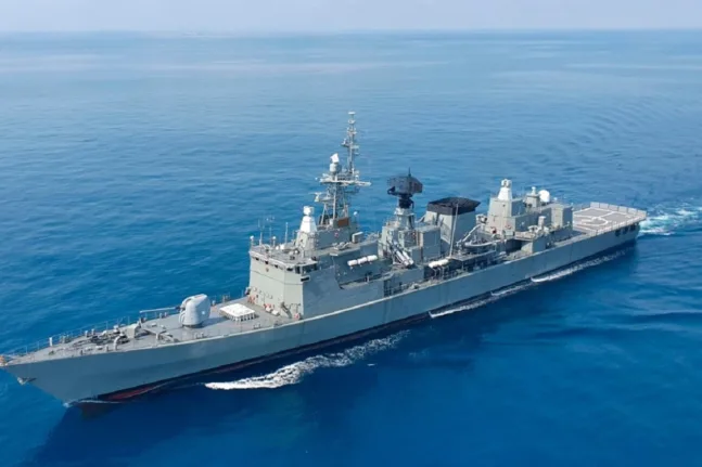 Επίθεση σε ιρανική φρεγάτα ανοιχτά της Σρι Λάνκα: Δεκάδες αγνοούμενοι και τραυματίες μετά από πλήγμα υποβρυχίου