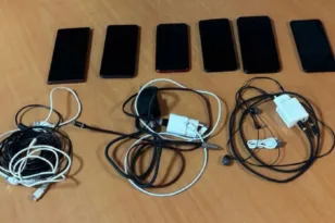 Έφοδος της ΕΛΑΣ στις φυλακές Κομοτηνής – Εντοπίστηκαν κινητά τηλέφωνα σε κελιά κρατουμένων