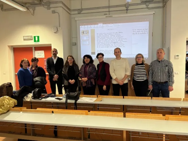 Μαθητές του 3ου ΓΕΛ Πύργου στο Πανεπιστήμιο La Sapienza της Ρώμης – Παρουσίασαν εργασίες για τον Καβάφη ΦΩΤΟ