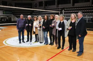 Η ΕΣΠΕΠ τίμησε την ιστορική ομάδα Γυναικών του Απόλλωνα