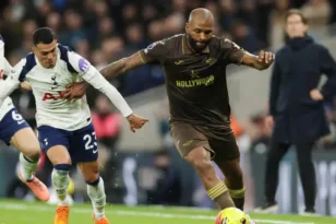 Από οικοδόμος ο Ίγκορ Τιάγκο κλήθηκε στην εθνική Βραζιλίας και έκανε την μάνα του να βάλει τα κλάματα! ΒΙΝΤΕΟ