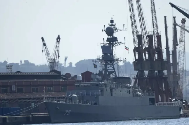 Σρι Λάνκα: Ανασύρθηκαν σοροί από την ιρανική φρεγάτα – Σε εξέλιξη επιχείρηση έρευνας και διάσωσης